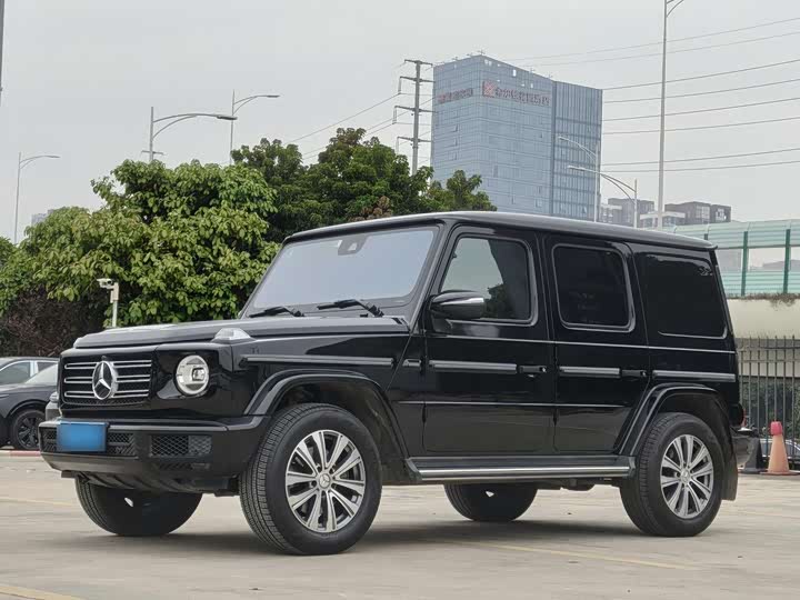 Фото 1 - Mercedes-Benz G-Class