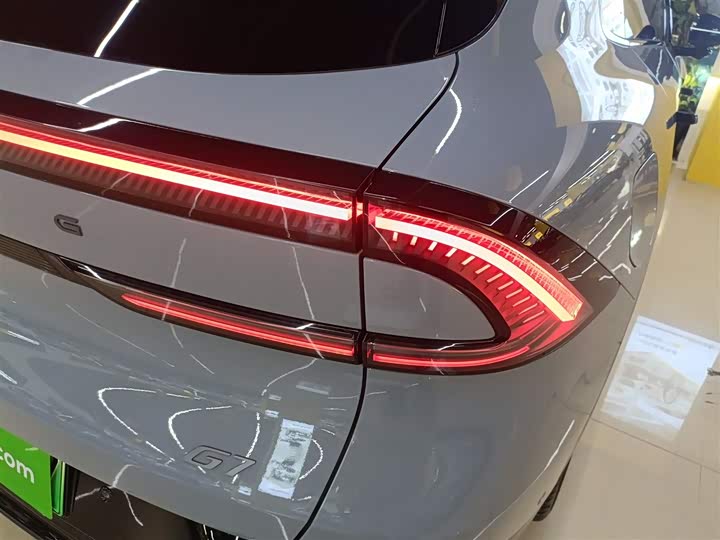 Фото 8 - XPeng G7