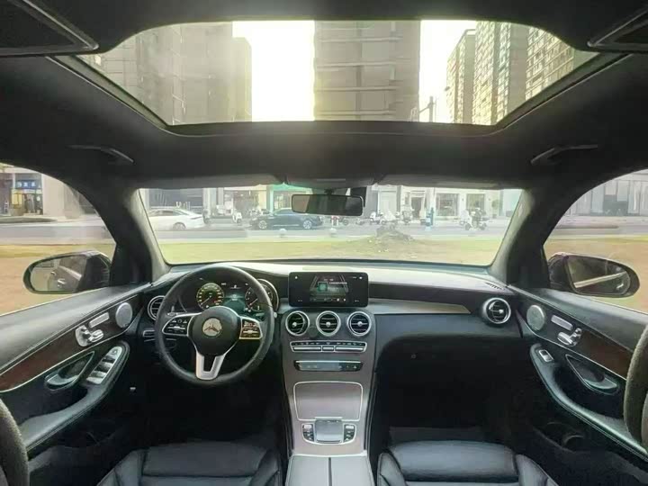 Фото 6 - Mercedes-Benz GLC-Class