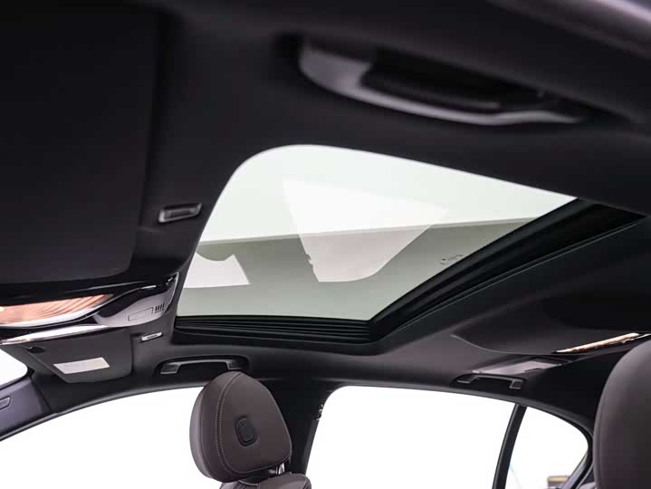 Фото 4 - BMW 5 Series