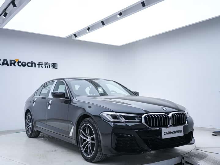 Фото 9 - BMW 5 Series