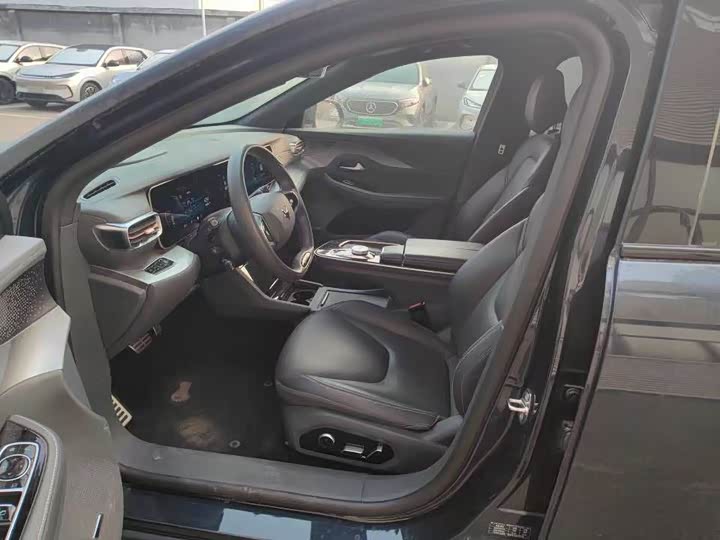 Фото 7 - BAIC Arcfox Alpha S