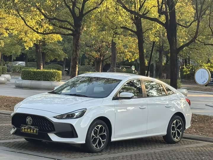 Фото 1 - MG Motor 5