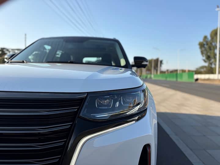 Фото 5 - Changan CS95