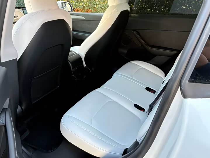 Фото 5 - Tesla Model Y