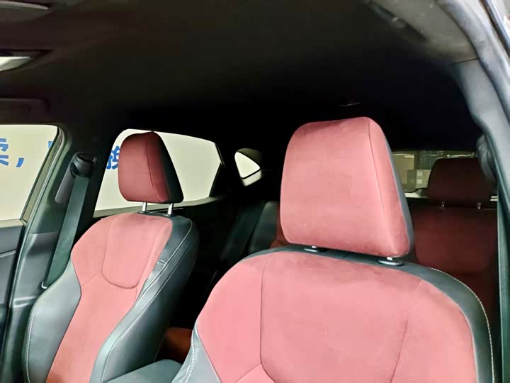 Фото 5 - Lexus NX