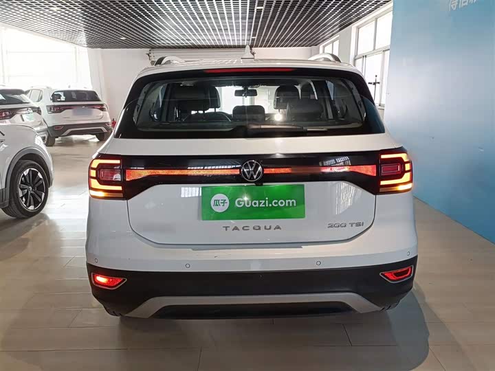 Фото 6 - Volkswagen Tacqua