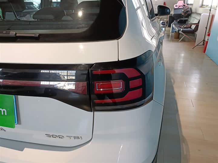 Фото 8 - Volkswagen Tacqua