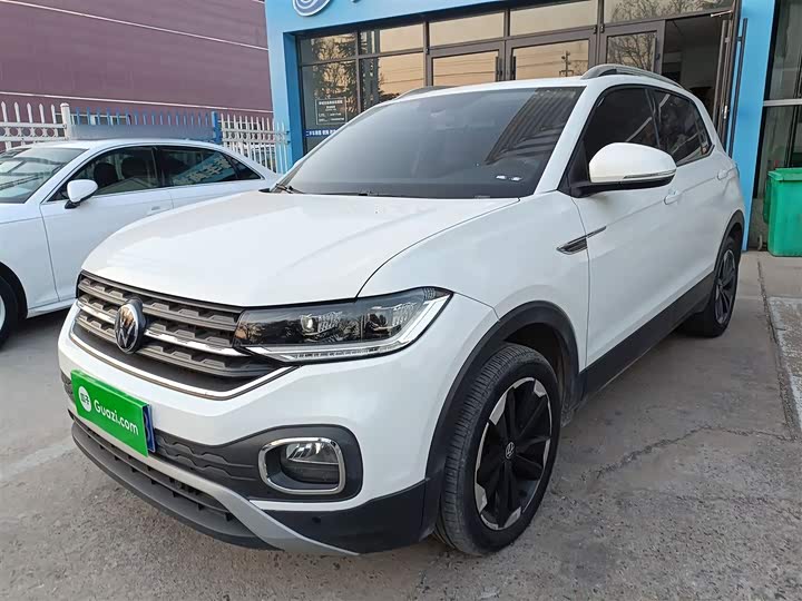 Фото 1 - Volkswagen Tacqua