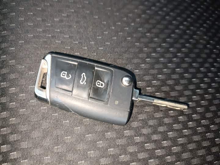 Фото 9 - Volkswagen Tacqua