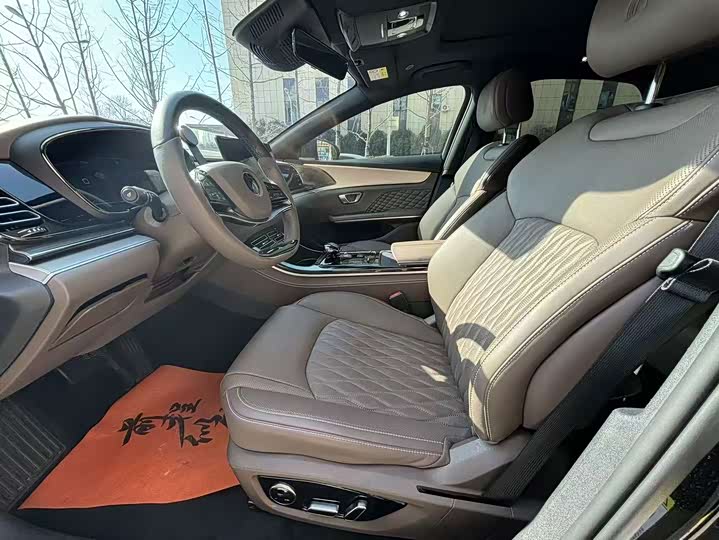 Фото 4 - BYD Han