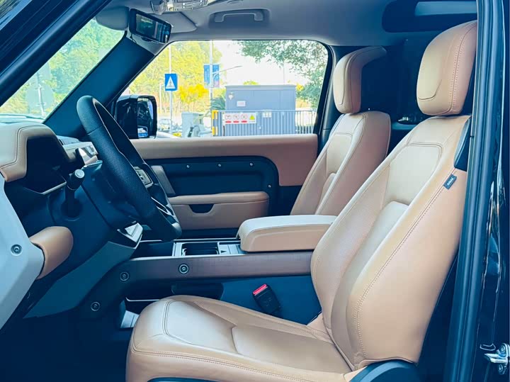 Фото 5 - Land Rover Defender