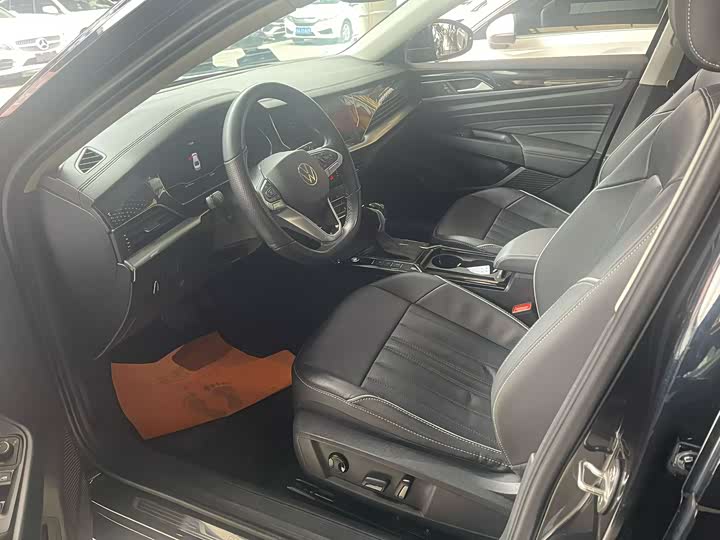 Фото 6 - Volkswagen Passat