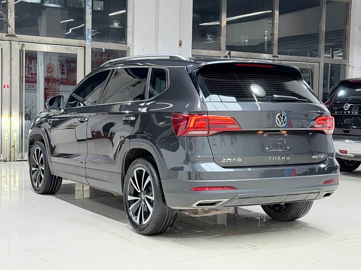 Фото 8 - Volkswagen Tharu