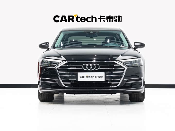 Фото 2 - Audi A8