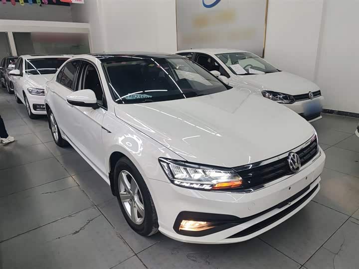 Фото 4 - Volkswagen Lamando L