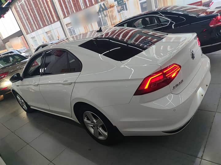 Фото 5 - Volkswagen Lamando L