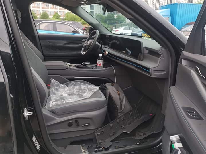 Фото 8 - Ford Edge