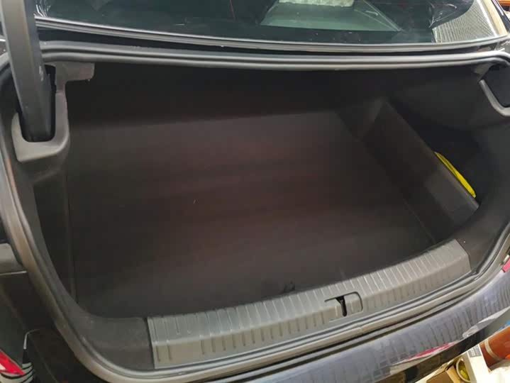 Фото 4 - Volkswagen Passat