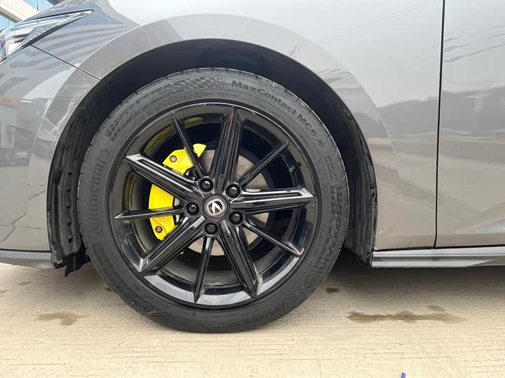 Фото 3 - Changan UNI-V