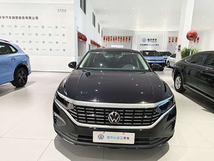 Фото 2 - Volkswagen Passat