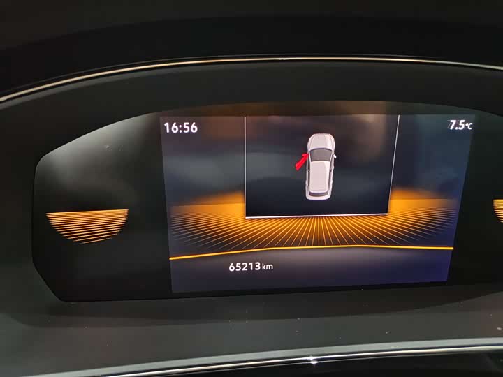 Фото 7 - Volkswagen Passat