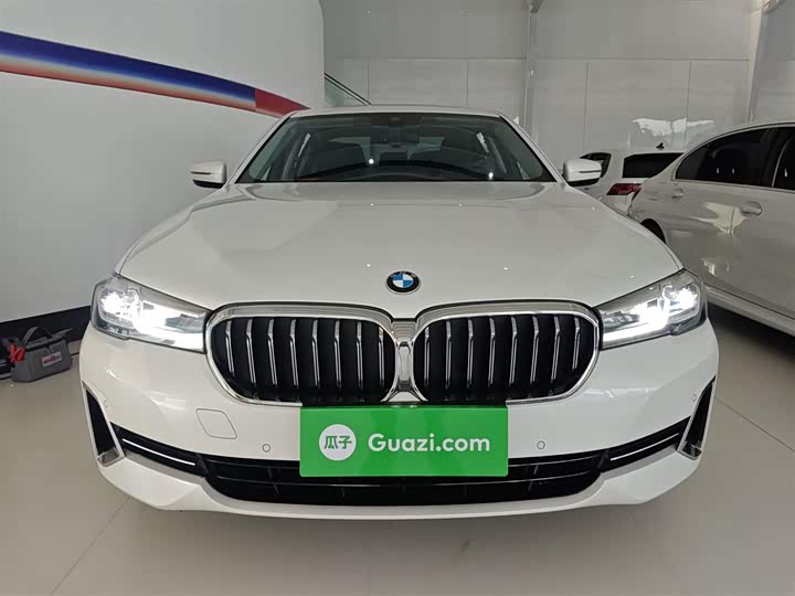 Фото 3 - BMW 5 Series