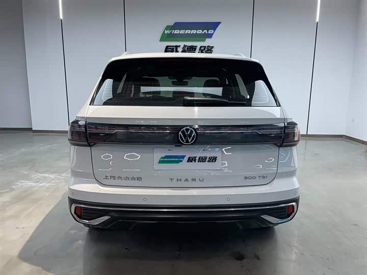 Фото 4 - Volkswagen Tharu