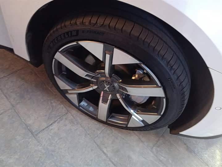 Фото 6 - XPeng Mona M03