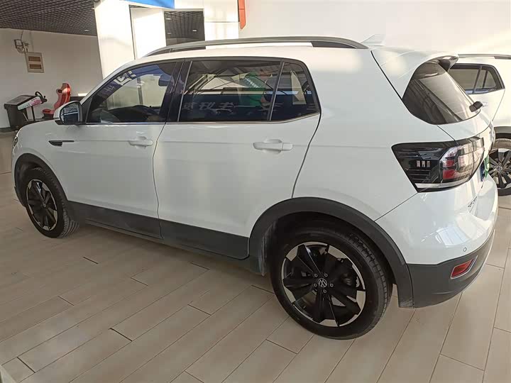 Фото 5 - Volkswagen Tacqua