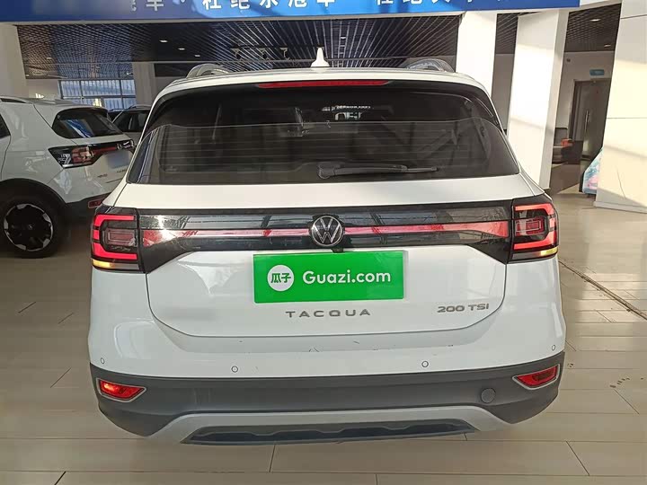 Фото 6 - Volkswagen Tacqua