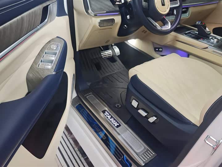 Фото 9 - Tank 500 Hybrid