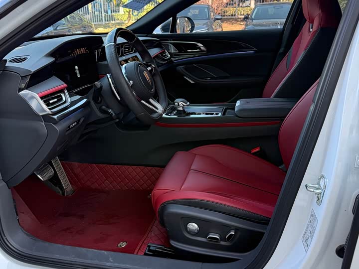 Фото 6 - Hongqi H6