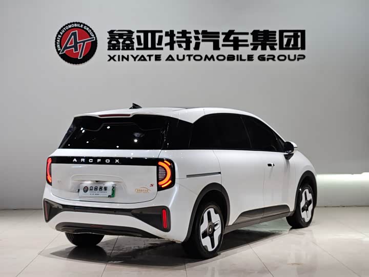 Фото 8 - BAIC Arcfox Kaola S