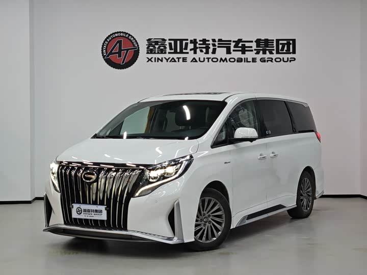 Фото 1 - GAC Trumpchi M8