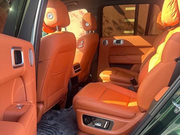 Фото 8 - LiXiang L8