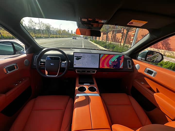 Фото 9 - LiXiang L8