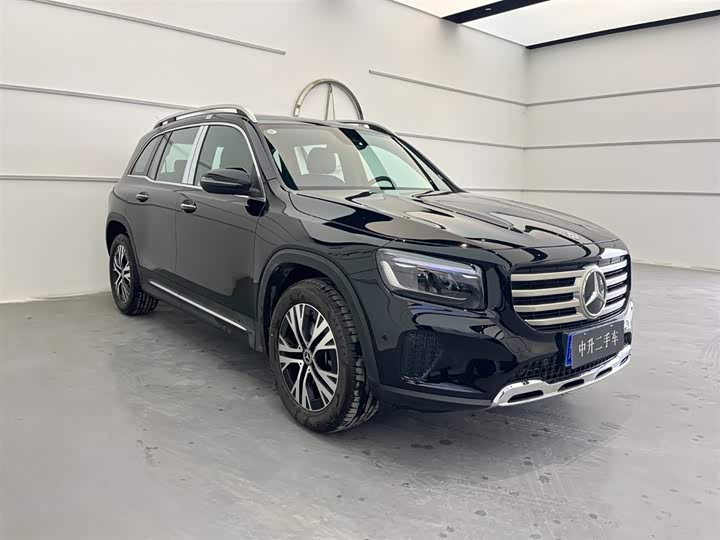 Фото 4 - Mercedes-Benz GLB-Class