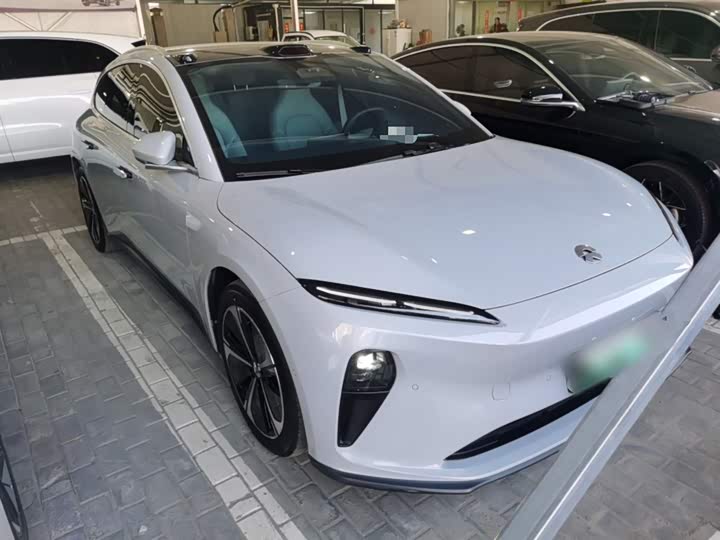 Фото 4 - Nio ET5T