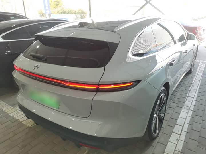 Фото 7 - Nio ET5T