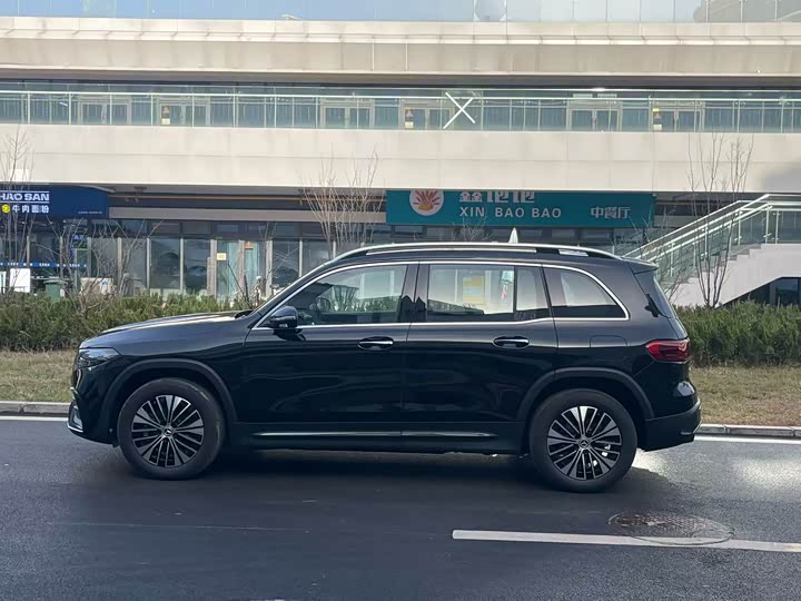 Фото 3 - Mercedes-Benz EQB