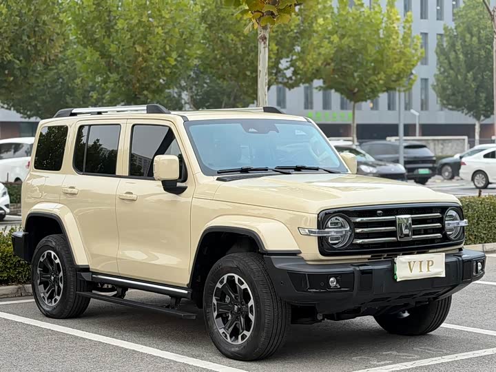 Фото 3 - Tank 300 Hybrid