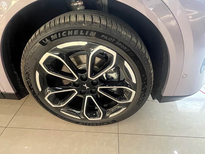 Фото 4 - XPeng G6