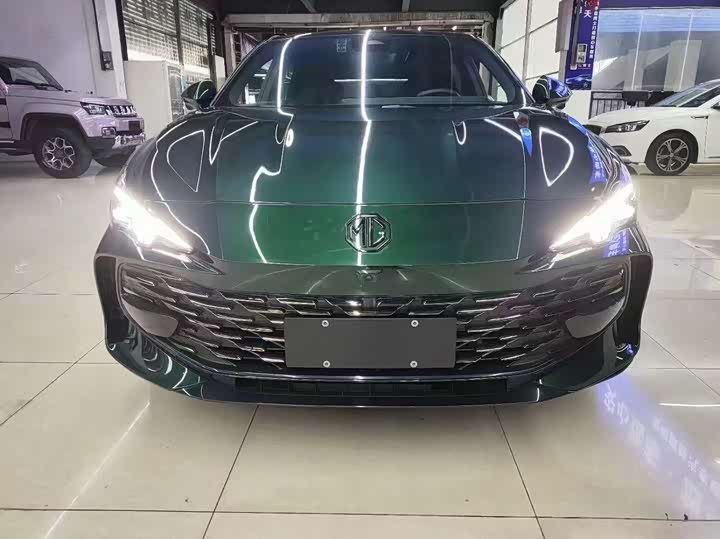 Фото 2 - MG Motor 7