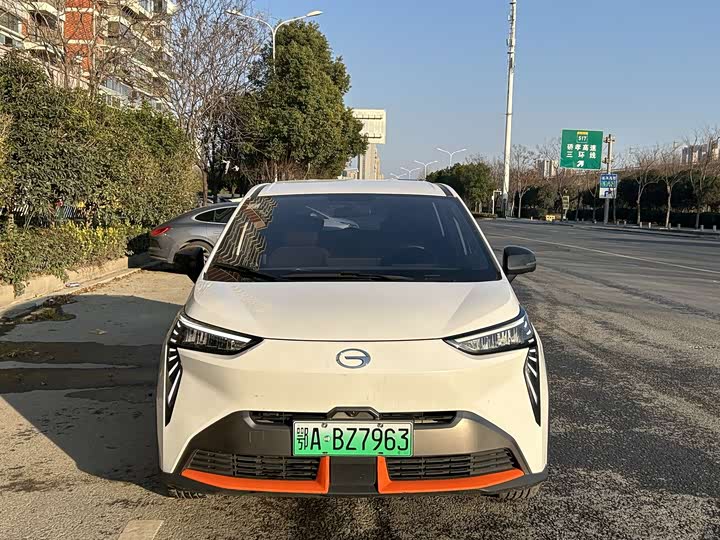 Фото 2 - GAC Aion Y