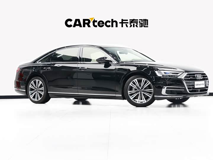Фото 3 - Audi A8