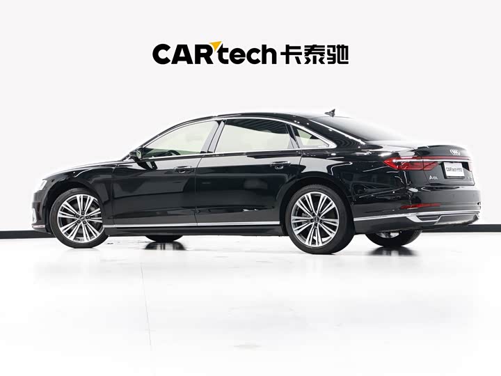 Фото 6 - Audi A8