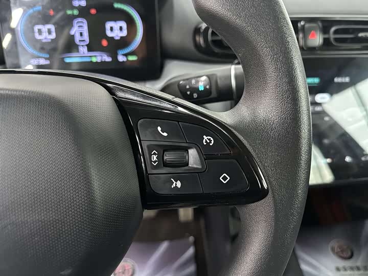 Фото 9 - Leapmotor T03