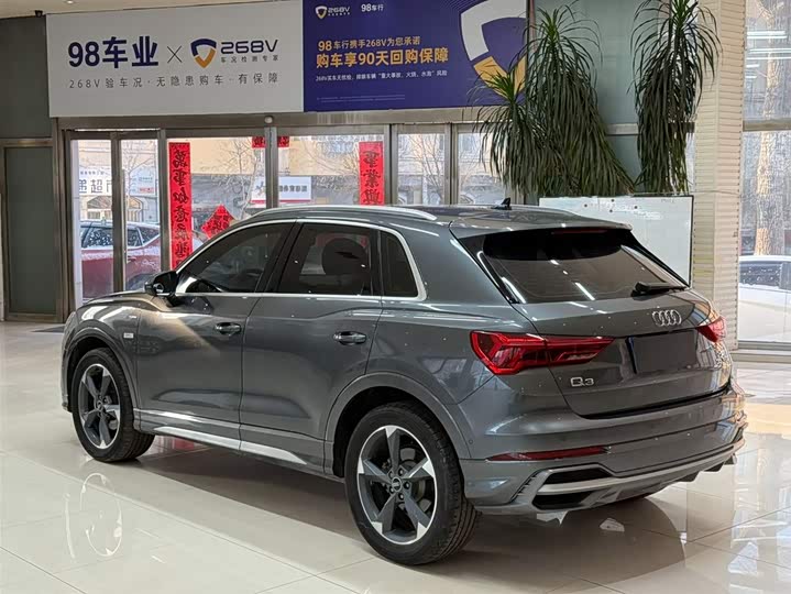 Фото 6 - Audi Q3