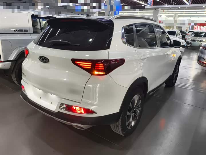 Фото 7 - Chery Tiggo 7